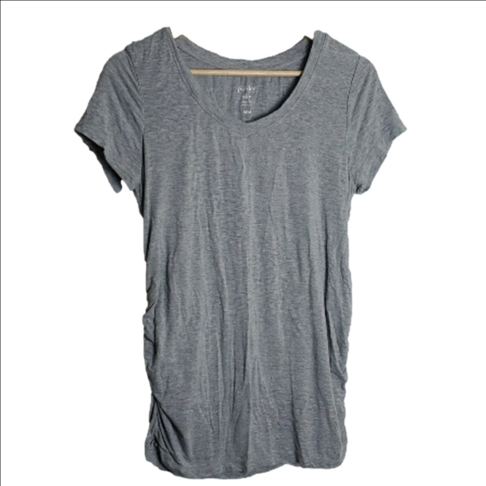 Paisley Sky Maternity  v-neck gray Tshirt Size M